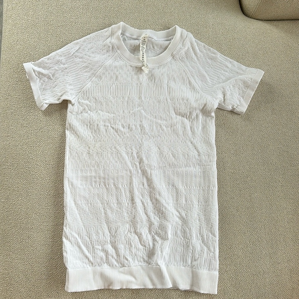 White short sleeve lululemon top